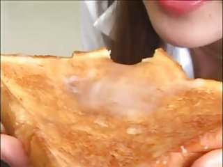 Bukkake japonesa pan tostado (Semen en los Alimentos)